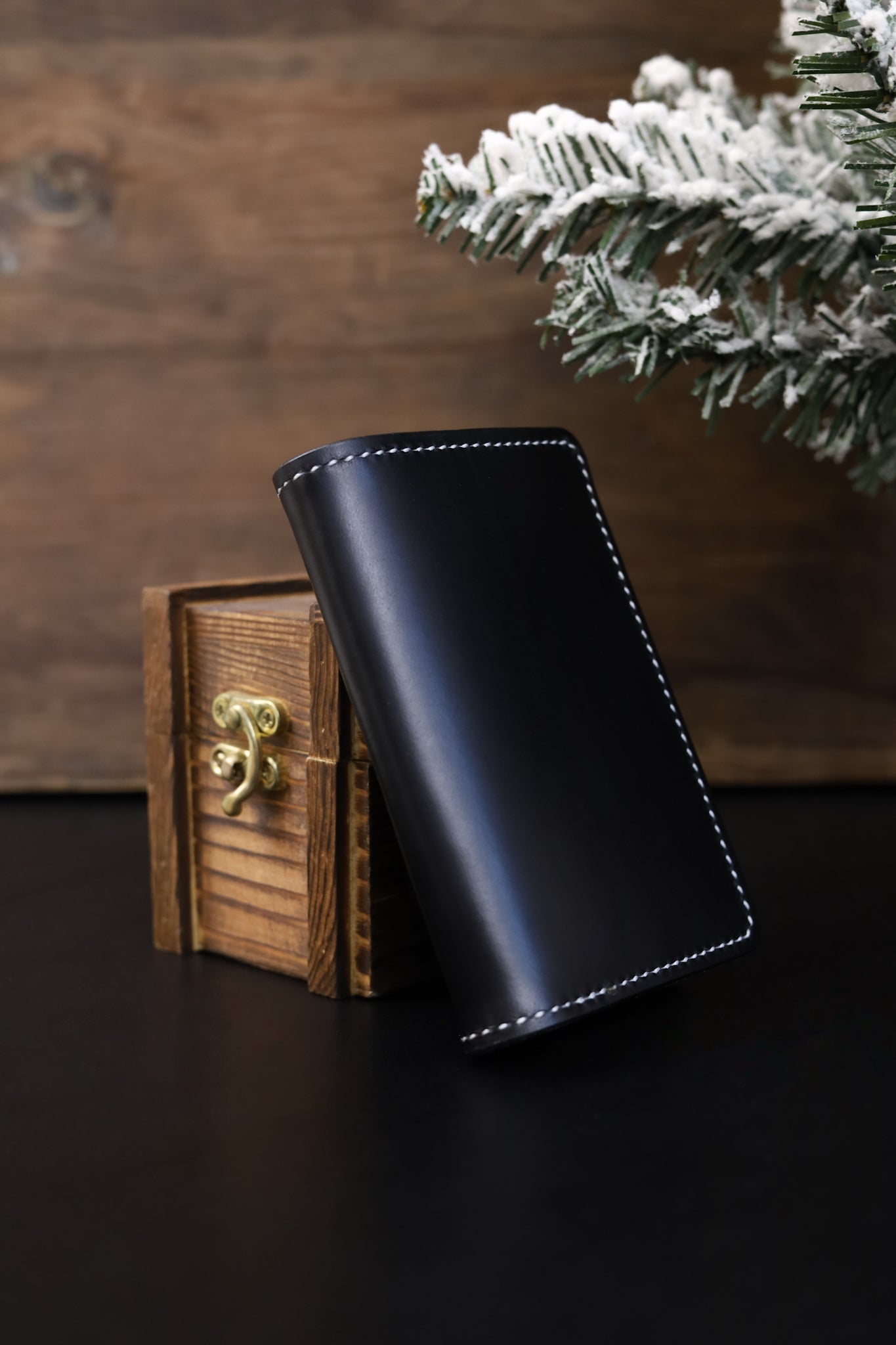 Vertical Billfold - Onyx